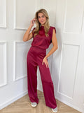 Sleeveless Satin-Effect Jumpsuit with Wide Legs and Open Back